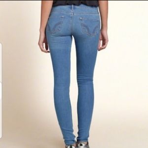 Medium Wash Hollister Jegging